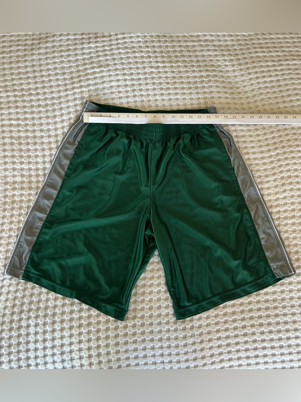 Champion C9 vintage rare green men’s basketball shorts size L - Picture 5 of 6